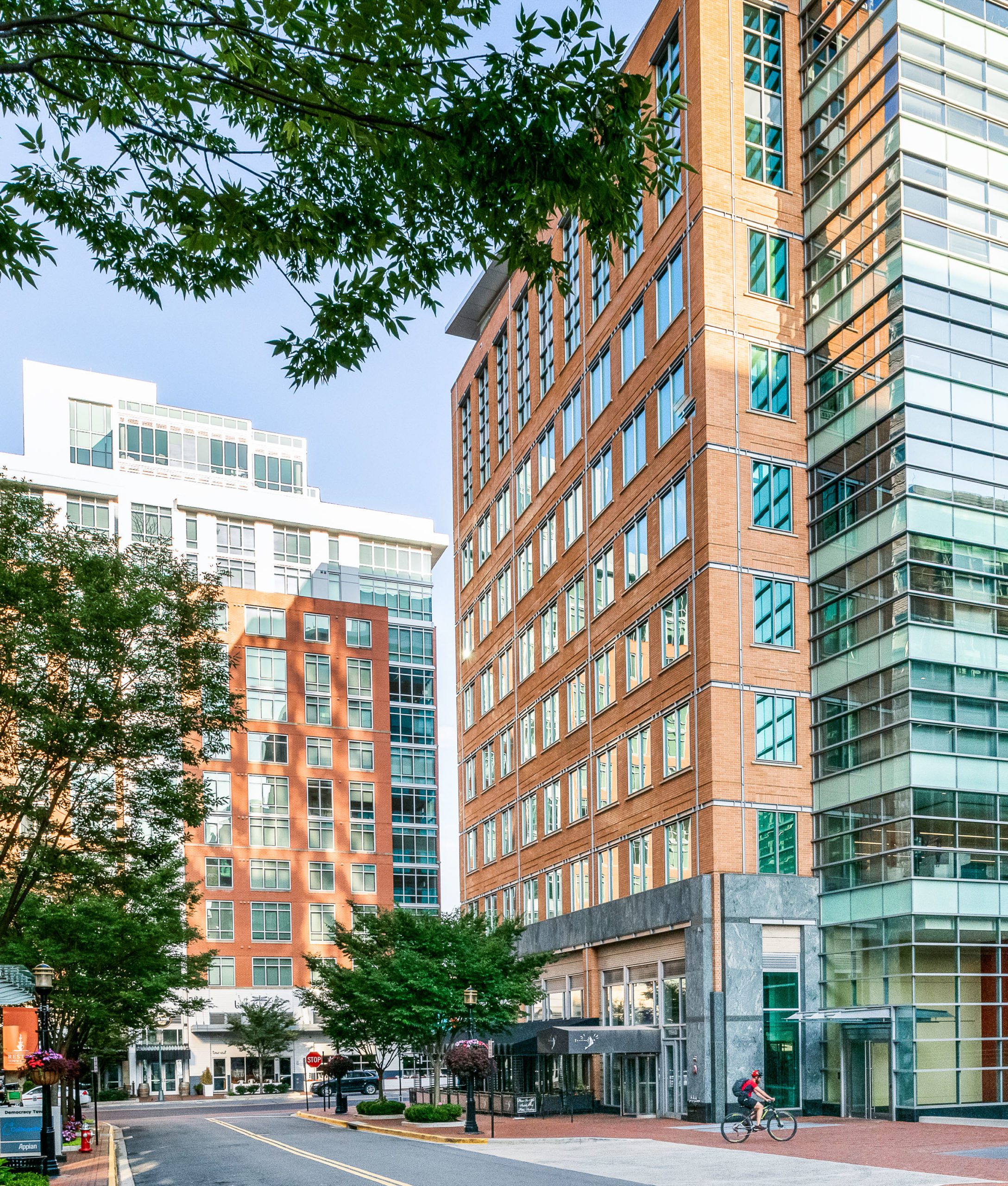 Street level view of South of Market